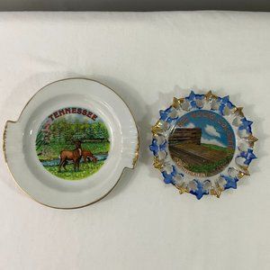 VINTAGE SET of Themed Souvenir 8.5" Plates